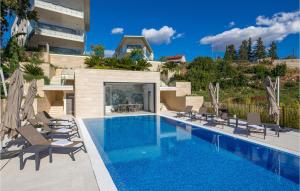 3 Bedroom Gorgeous Apartment In Krk