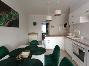 Szmaragdowy apartament przy ulicy Opolskiej