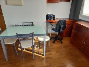 Apartamento con jardín