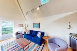 Happy Clam Hideaway - Salishan Beach