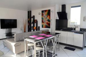 Villas VILLA ENTIERE TARBES CONFORT ,CHARME & BONHEUR : photos des chambres