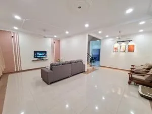 Air-home M9 Simpang near Aulong Econsave, 4BR, 10pax, Netflix - Kampong Batu Gelugor