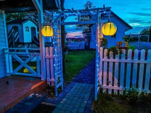 Comfortable two story holiday house close to the sea Sarbinowo