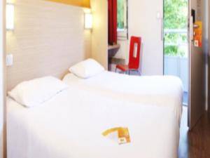 Hotels Premiere Classe Auxerre : photos des chambres