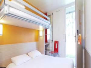 Hotels Premiere Classe Auxerre : photos des chambres