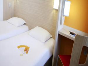 Hotels Premiere Classe Auxerre : photos des chambres