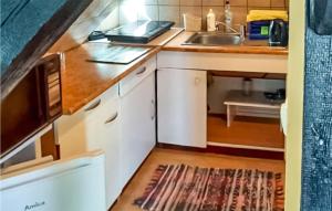 Nice Apartment In Gardna Wielka With 2 Bedrooms And Wifi