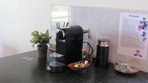 Four Seasons Waterfront Villas