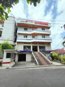 Hotel Riverside Manado - Mapanget