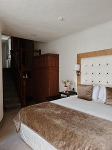 Deluxe Double Room room in Dome Hotel