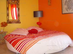 Villa 6 chambres avec piscine chauffée - FR-1-100-252