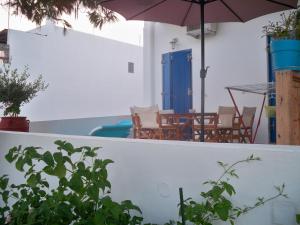 Heliotropio Studios & Apartments Milos Greece