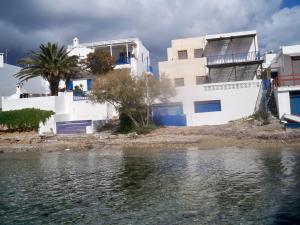 Heliotropio Studios & Apartments Milos Greece