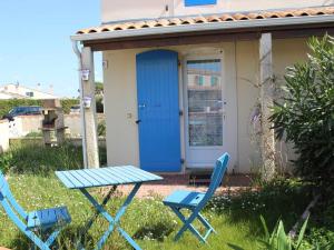 Maisons de vacances Maison 5 Couchages a 750m de la Plage, Jardin, Parking, Proche Pistes Cyclables - Dolus d'Oleron - FR-1-246A-201 : photos des chambres