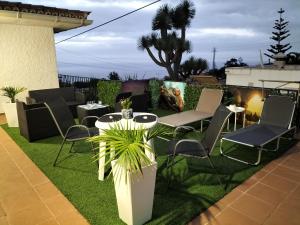 MA PETITE ILLUSION,SUNSET,OCEAN VIEw