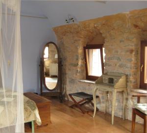 Traditional Hotel Ianthe Chios-Island Greece