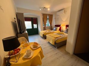 Titius Apartment 