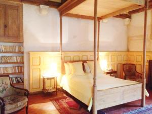 Maisons d'hotes Chateau de Saint Loup : photos des chambres