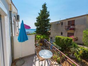 Apartments Adrasteja