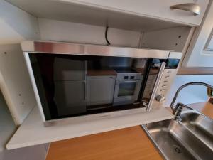 Valoisa huoneisto jossa erinomaiset vuoteet.