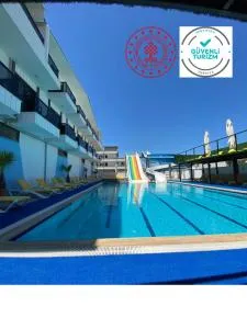 ATAŞ AQUA OTEL AVŞA - 班德尔马
