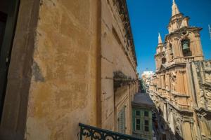 Julianas unique Townhouse by Vallettastay