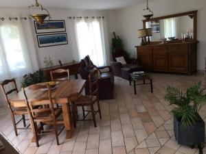 Villas Les Coutilles : photos des chambres