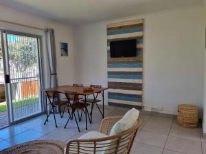 Modern Flamingo apartment close to kite beach