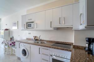 Carabeo 27 Studios Casasol