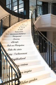 Hotels Renaissance Paris La Defense Hotel : photos des chambres