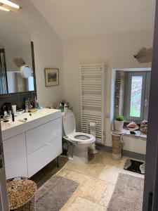 Maisons de vacances Mas 19e entierement climatise avec piscine a usage exclusif : photos des chambres