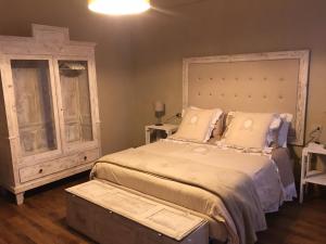 Apartment With Shared Bathroom