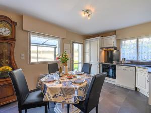 Maisons de vacances Holiday Home Zal by Interhome : photos des chambres
