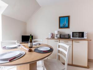 Appartements Apartment Le Petit Robinson-3 by Interhome : photos des chambres