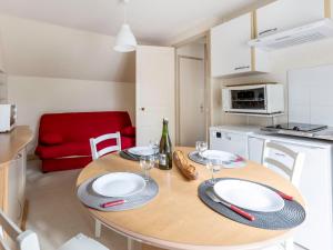 Apartment Le Petit Robinson-3 by Interhome