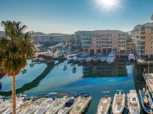 Appartements Apartment Port d'Attache-8 by Interhome : photos des chambres