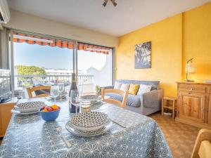 Studio Le Cormoran-5 by Interhome