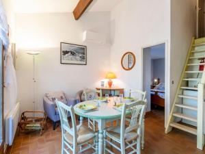 Maisons de vacances Holiday Home Le Clos d'Azur 1 by Interhome : photos des chambres
