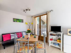 Apartment La Petite Toscane by Interhome