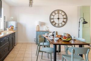 Appartements Le N5 des Hauts de Sarlat Apt Duplex Clim, Piscine, Parking : photos des chambres