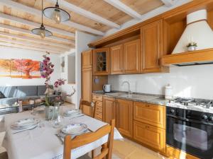 Apartment Casa 51 by Interhome