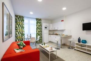 Puccini Oasis - Edgar