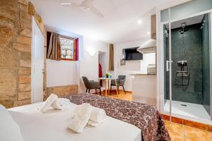 Planta baja en la muralla romana junto a la Catedral