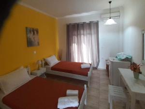 Dimitris Apartments Messongi