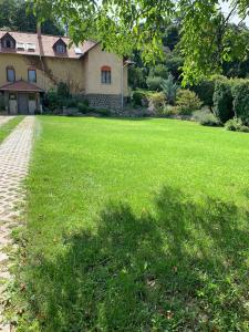 Manor House on the Danube Bend