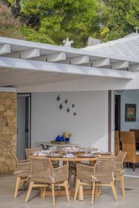 Super Luxury Skiathos Villa Seven Stunning Bedroom Suites Villa Daphne