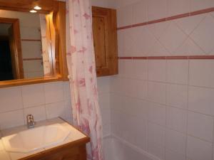 Appartements Charmant 3 pieces avec balcon et garage, proche telecabine a Meribel - FR-1-411-640 : photos des chambres