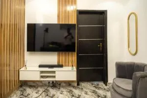 Awesome 1-Bed-Apt With 24hrs Power & Fast WiFi - Aiyetoto-Asogun