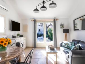 Maisons de vacances Holiday Home Val d'Alpilles by Interhome : photos des chambres