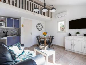 Holiday Home Val dAlpilles by Interhome